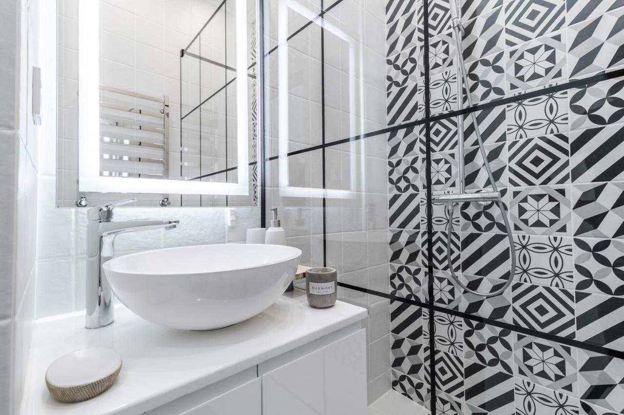 Modern Apartment Lwów Zewnętrze zdjęcie